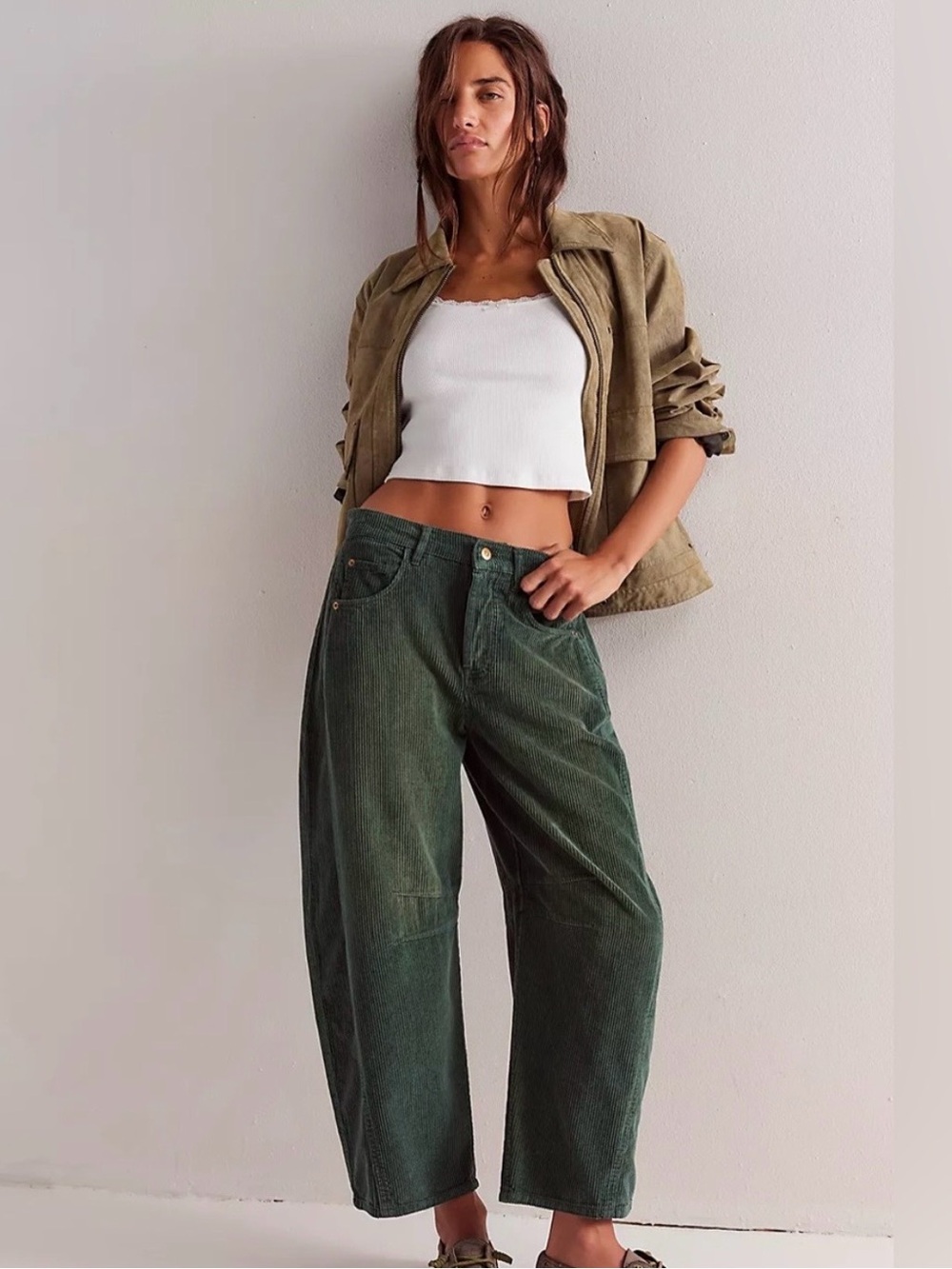 NWT Free People Good Luck Mid Rise Barrel Corduroy Pant Cypress Green Size 33